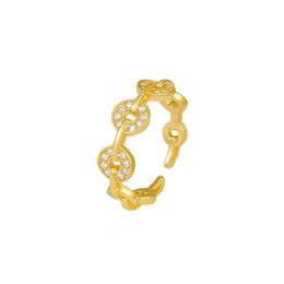 Bagues de bande Bague de pièce de monnaie Mode féminine Personnalisé Ins Petit design Anneau d'ouverture Bague simple Index Bague avec sens avancé 231218