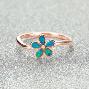 Bandringen Leuke Regenboogbloem Daisy Ring Blauw Wit Vuuropaal Ringen Voor Vrouwen Rose Goud Kleur Bruiloft Verloving Dunne Ring Bands Sieraden AA230412