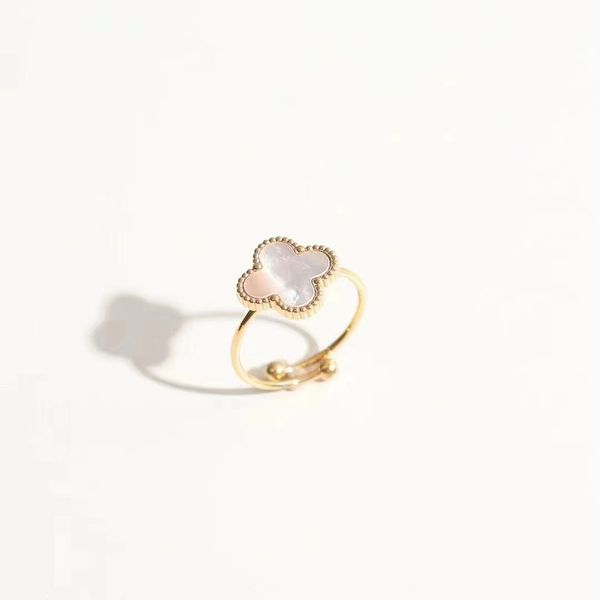 Anéis de banda Designer de jóias Anel de trevo Clássico anel de borboleta de diamante anéis de casamento de mulher homem anel de amor ouro prateado cromo anel de coração Valentim Presente do Dia das Mães