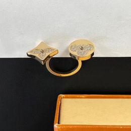 Bandringen Designer Never Fade 18k verguld Hoogwaardig luxe merk Letter Roestvrij stalen ring Ingelegd Kristal Verstelbaar Meisje Bruiloft Mode-sieraden Ac