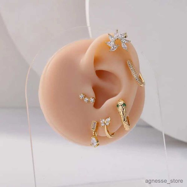 Anillos de banda Pendiente Anillos circulares de circonio cúbico blanco para mujer Pendientes de corazón geométricos chapados en oro de acero inoxidable Regalos de joyería nupcial R231130