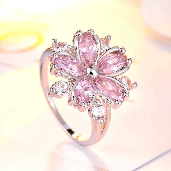 Band Anneaux Elegant Fashion Sakura Princess Engagement pour la mariée bijoux romantique Cherry Blossom Zircon Lady H240425