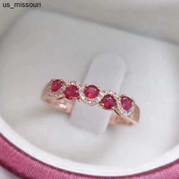 Bandringen mode 925 Sterling zilveren ringen micro -inlay ruby ​​diamantringen voor vrouwen enkele rij S925 zilveren verlovingsring fijne sieraden J230522