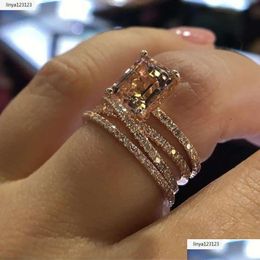 Band anneaux mode MtiLeryer Morganite Rose Gold Color Jewelry Champagne Crystal Stone Ring Bague For Women Mother Days Cadeaux Drop Deli Ot4QJ