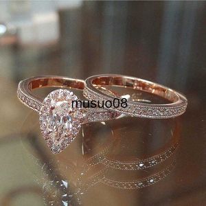 Anneaux De Bande Huitan AAA Zircon Pierre Micro Pavé Bague De Mariée Ensembles Romantique Or Rose Couleur Bagues De Fiançailles En Gros Lots En Vrac Midi Anneaux J230602