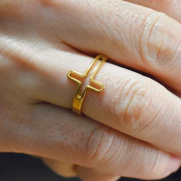 Anillos de banda Jesús anillo cruzado hombre acero inoxidable dedo ajustable dedo cristiano Joya religiosa regalo Al por mayor Q240429