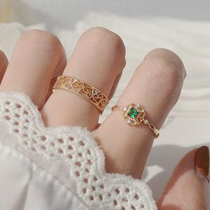 Bandringen Koreaanse hartpatroon kanten ring voor vrouwen Crystal Green Gem Bling Zirkon Femme Ring Wedding Bruidsjuwelen Hanger Accessoires G230213