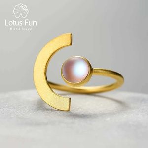 Anneaux de bande Lotus Fun 18k Gold Minimaliste Rague de lune réglable Moon Ajustement avec des pierres précieuses adaptées aux femmes authentiques