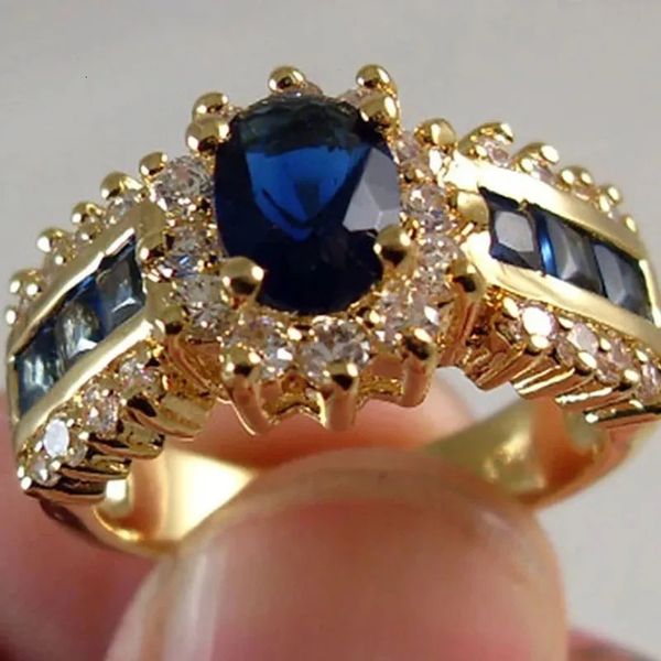 Anneaux de bande luxueux bleu rouge Zircon mode hommes et femmes anneaux couleur or anniversaire unisexe bijoux anneaux de mariage en gros 231024
