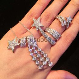 Bands anneaux luxueux Collier d'anneau de star de météore Simple Set Gift Boho Chaîne Boho Collier Vintage Jewelry Pendant E Girl Fashion J230817