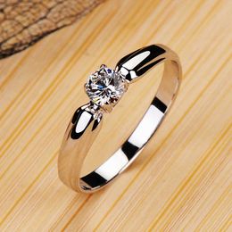 Anneaux de bande Luxury Femelle Small Round Stone Ring Real 925 STERLING Silver Engagement Anneau Crystal Solitaire Mariage pour femmes G230317