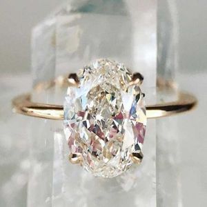 Anneaux de bande Bague de luxe en cristal ovale en zircone cubique, bague de fiançailles de couleur or brillant pour femmes, cadeaux de fête de Cocktail de mariage, bijoux à la mode 2024