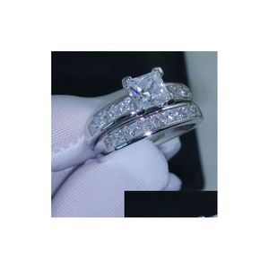 Bagues de luxe Taille 5/6/7/8/9/10 Bijoux 10kt Or blanc Rempli Topaz Princess Cut Simated Diamond Bague de mariage Set cadeau avec boîte D Dhkgt