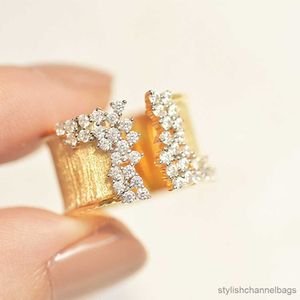 Anillos de banda, nueva moda, anillo de dedo para mujer con efecto de trefilado de piedra, anillos anchos de Color dorado, joyería de lujo para mujer, fiesta