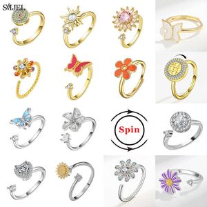 Bandringen Nieuwe luxe angstring Fidget Spinner Rings vrouwen Korea Crystal Daisy Butterfly Flowers Ring Spinning Anti Stress Sieraden Gift