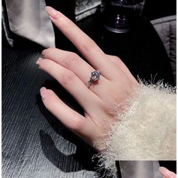 Bandringen Nieuwe Sier Ingelegd Blauw Kristal Honingraat Diamanten Ring Luxe Sparkle Dames Engagement Accessoires Drop Delivery Sieraden Dhurx
