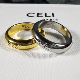 Bandringen Eenvoudige stijl Letterring Goud Zilver Speciaal ontwerp Letters Vingerringen Cadeau voor liefde Vriendin Maat 5-11