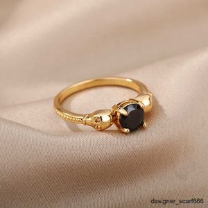 Anillos de banda Skull Black Zircon Rings for Women Men Steel Gold Color Anillo de dedo pareja Boho Boho Joyería Anillos Mujer R230913