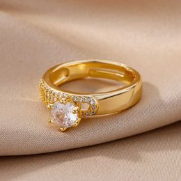 Anillos de banda Anillo redondo de acero inoxidable para mujer Zircon Geométrico Anillo de cristal de oro Moda Joyería del banquete de boda Bolsa de regalo Mujeres J240326