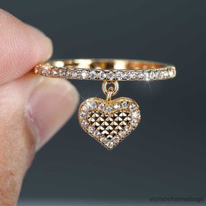 Bandringen Sweet Love Heart Pendant Ring For Women Silver Gold Color Exquisite Cute Finger Jewelry Trinket Female Birthday Festival Gift