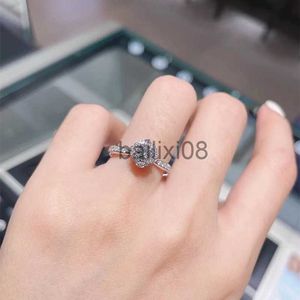 Anillos de banda El nuevo anillo de diamantes Mosang Can Ruo Xing Chen Anillo de plata esterlina para mujer Star River Propuesta de anillo brillante y sentido de diseño de compromiso J230819