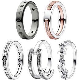 Le groupe sonne le True 925 Sterlsilver New Moon Star Signature Two Tone Paving Two Band RFor Womens Gifts Bijoux de mode J240516