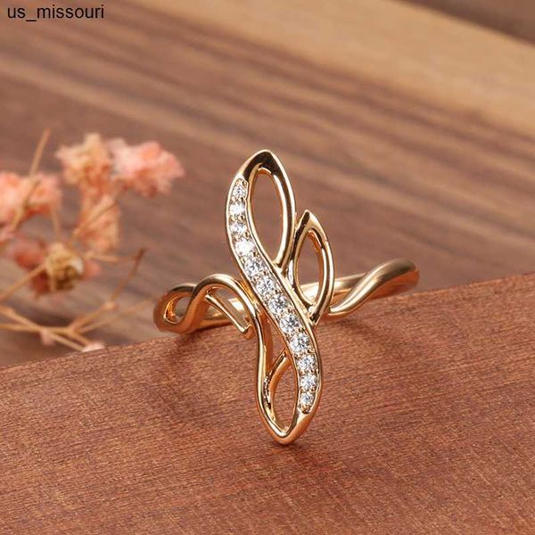 Anillos de la banda Trendy 585 Rose Gold Zircon Rings Micro INAY COCHON TEXTURA GLOSSY CON LOS ELEGANTES CONSECTUROS DE CONTIGURA