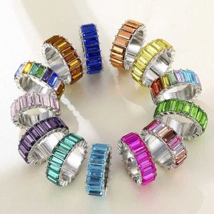 Bandringen VG 6YM 2021 Hoge kwaliteit Rainbow Rcubic Engagement R For Women Eternity Colors Rfemales sieraden Accessoires Groothandel J240516