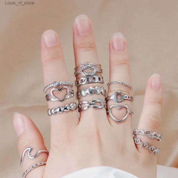 Anillos de banda Vintage Love Heart Atentable Atentable Apertura Rings Punk Hip Pop Lune Spanner Ring Finger Mujeres Fiesta de moda RETRO Joya de moda T231213