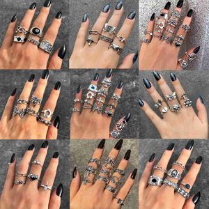 Anillos de banda Vintage Silver Color Skull Heart Rings Set para mujeres Men Gothic Chain Retro Rings 2021 Tendencia de moda Jewelryl240105
