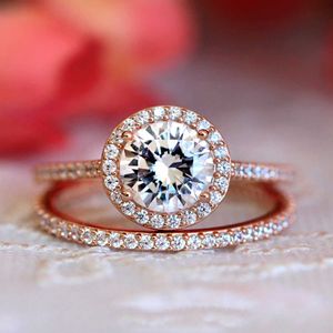 Bandringen Wedding Engagement Ring Set voor vrouwen Bridal matching huwelijk belofte Crystal Rings All Size Aaazircon Fashion Jewelry SR781 Z0428