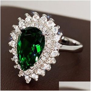 Bandringen Damesvingerringen voor feest Heldergroen peervormig kristal Noble Ring Drop Delivery Sieraden Ring Dhgarden Otfwl