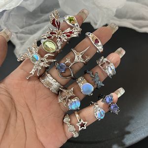Bandringen Y2K Crystal Rings Kpop Hart Verstelbare ring Onregelmatige geometrie Punk Vintage Ringen Set voor vrouwelijke meisjes Fashion Jewelry 230815