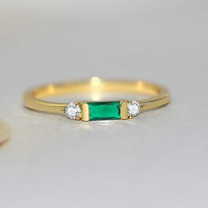 Bandringen Zhouyang Wedding Dainty Ring For Women Delicate Square Zirkon Gold kleurvoorstel Slim Finger Ring Gift Fashion sieraden R857