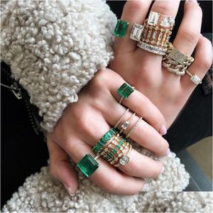 Bagues de bande Anneaux de mariage en zircone pour femmes Mode Design créatif Bague en cristal vert Livraison directe Bijoux Bague Dhgarden Ot6Ep