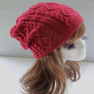 Bandanas 2022 Winter vrouwen gebreide hoed twist ontwerp Beanie Dames herfst warme schedel pet motorkap femme gorros mujer invierno chapeu