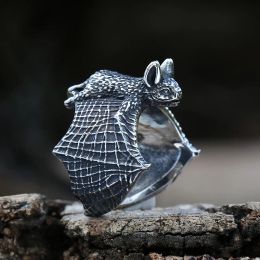 Bandes 2022 NOUVEAU 316L en acier inoxydable vintage Bat doigt anneaux mode Retro Style pour femmes Bijoux hommes cadeau en gros bijoux v260