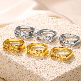 Bands gouden kleur sieraden moeder sist papa ringen voor vrouwen glanzende letters paar rings moederdag bijoux nieuw in verjaardag kerstcadeaus