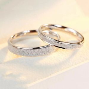 Banden Hoogwaardige mode Simple Scrub roestvrij staalliefhebbers Rings 4 mm 6 mm breedtesilver Color Wedding Ring Sieraden