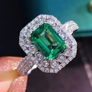 Bands Huitan Bling Bling Green Cubic Zirconia Women's Ring Luxury Wedding Engagement Party Lady Ring Anniversary Gift 2022 New Jewelry