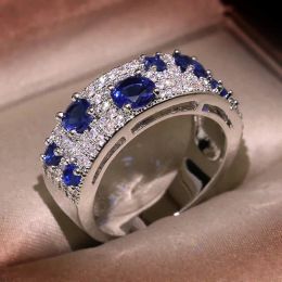 Bands Huitan éblouissant Blue / blanc CZ Nouveau anneau pour femmes Couleur argentée Engagement de mariage à la mode accessoires féminins bijoux modernes
