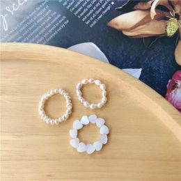 Banden Nieuwe eenvoudige natuurlijke zoetwaterparel elastische ring vrouwen vintage shell hart ring vinger sieraden mode verstelbare ringcadeaus