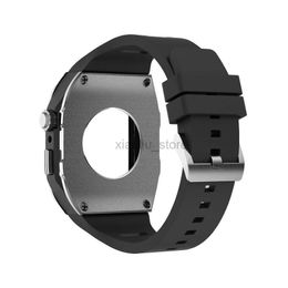 Bands Slimme armbandriemen Armor Alloy Shell Cover met siliconenkit Geïntegreerde behuizing Horlogebandband Geschikt voor iWatch-serie 8 7 6 SE 5 4 voor horloge 44 45 mm polsband 240308