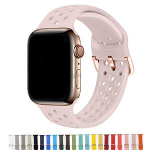Bands Watch Soft Silicone Band Band Watch Band pour la série de montre 7 6 2 3 4 5 Wristband Iwatch 240308