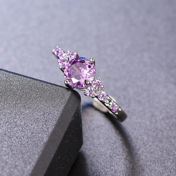 Bandes zhouyang anneaux de cristal violet pour femmes tendance 2024 zircon couleur argenté promesse accessoires de bague de mariage bijoux bijoux R492