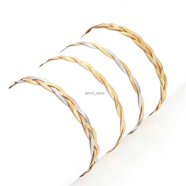 Brazalete 1 PC 304 Braceletas de cadena de serpiente de acero inoxidable para mujeres Joyas de moda Cadenas de torcedura de color plateado de oro 18.5cm LongL231220