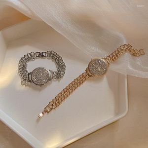 Bracelet 1 pcs Haute Qualité Sense Montre Bracelet Diamant Froid Personnalité Féminine Exagérée Bijoux Faits À La Main