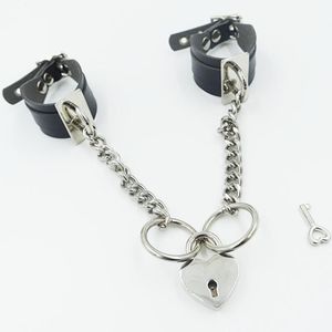 Brazalete 1 SET Cincuenta sombras de Grey Cadenas punk hechas a mano Corazón seguro Llave con cerradura Esposas de cuero Brazalete Pulsera de muñeca Brazalete