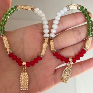 Bangle 12 stks groen rood wit kristal kralen Mexicaanse vlag armband sieraden maagdelijke Maria Saint Jude Charms Elastische armband 230824