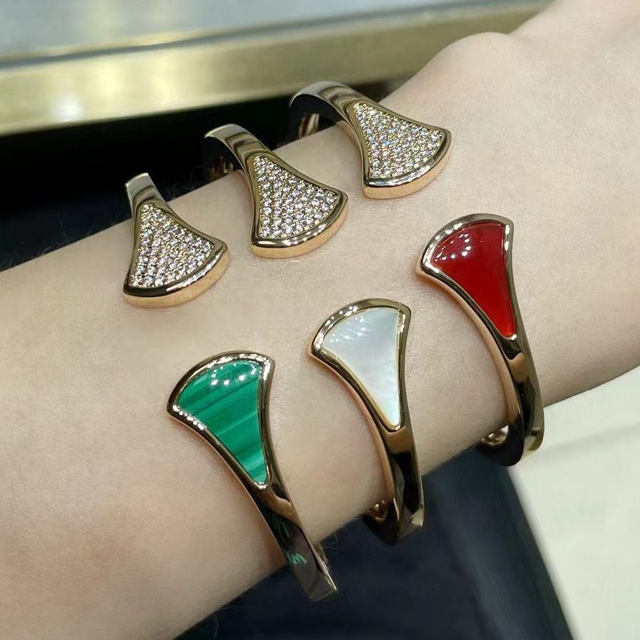 Bangle 18k Designer Bransoletka Women Luksusowa moda klasyczny projektant biżuterii Otwarcie bransoletki z fanów złota wentylator bez zanikający hurt z pudełkiem